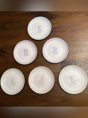 Set of 6 Oneida “Bunny Hop” Pink/ Green/ Blue/ Lilac 8” Porcelain Plates